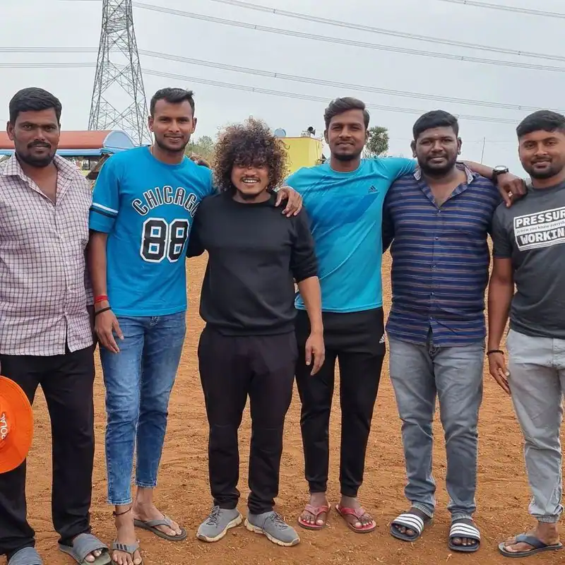 Pugazh invited for indian cricket player natarajan's home for lunch