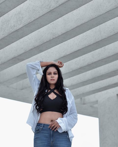 Chandhini hot photos in gamour modern dress getting viral