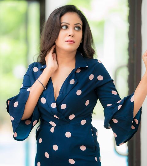 Chandhini hot photos in gamour modern dress getting viral