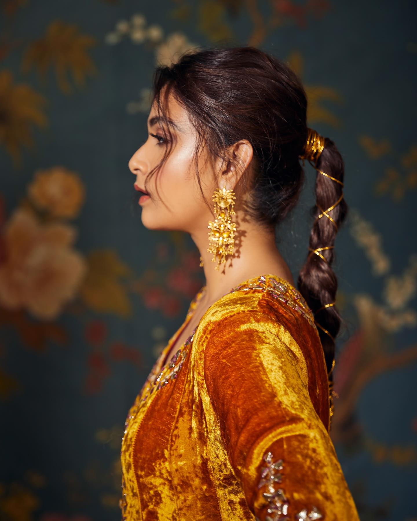 Tamil Actress Keerthy Suresh Glamour Photos Viral