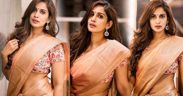 Samyuktha shan latest hot photos getting viral on internet