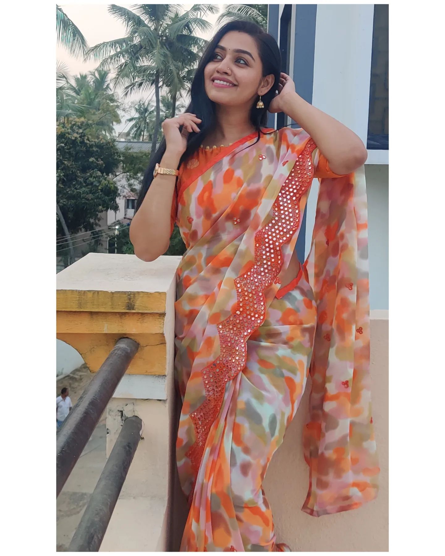 Serial Actress Gayathiri Yuvaraj Latest Video Viral