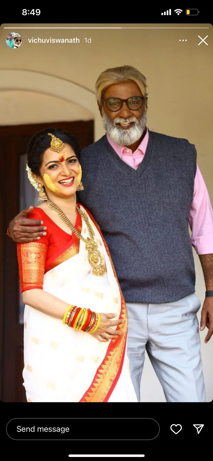 Dd pregnant pics viral on social media