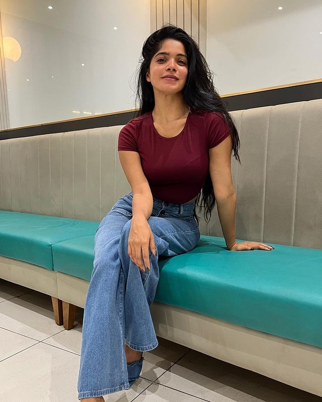 Divyabharathi red hot unseen photos viral