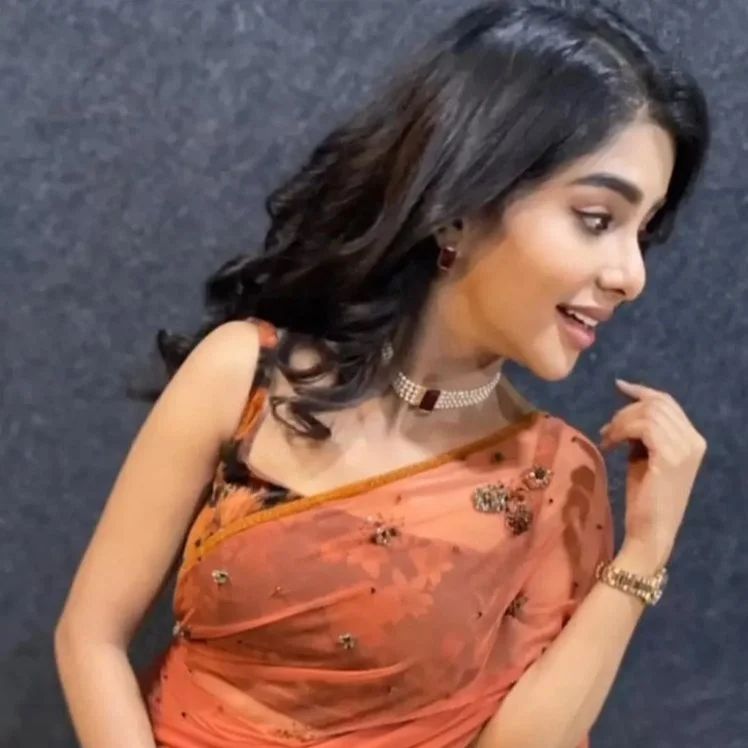 Pavithra lakshmi hot latest photos in transparent saree