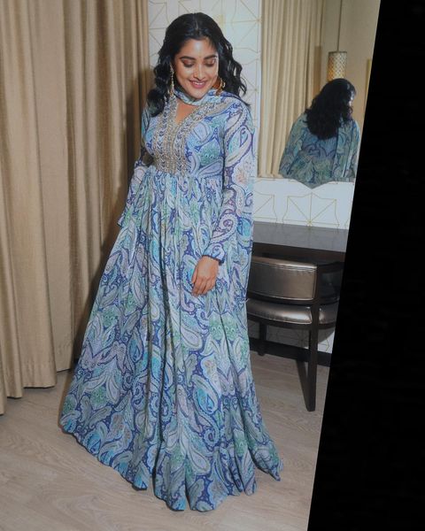 Nivetha thomas hot photos in closeup shots viral