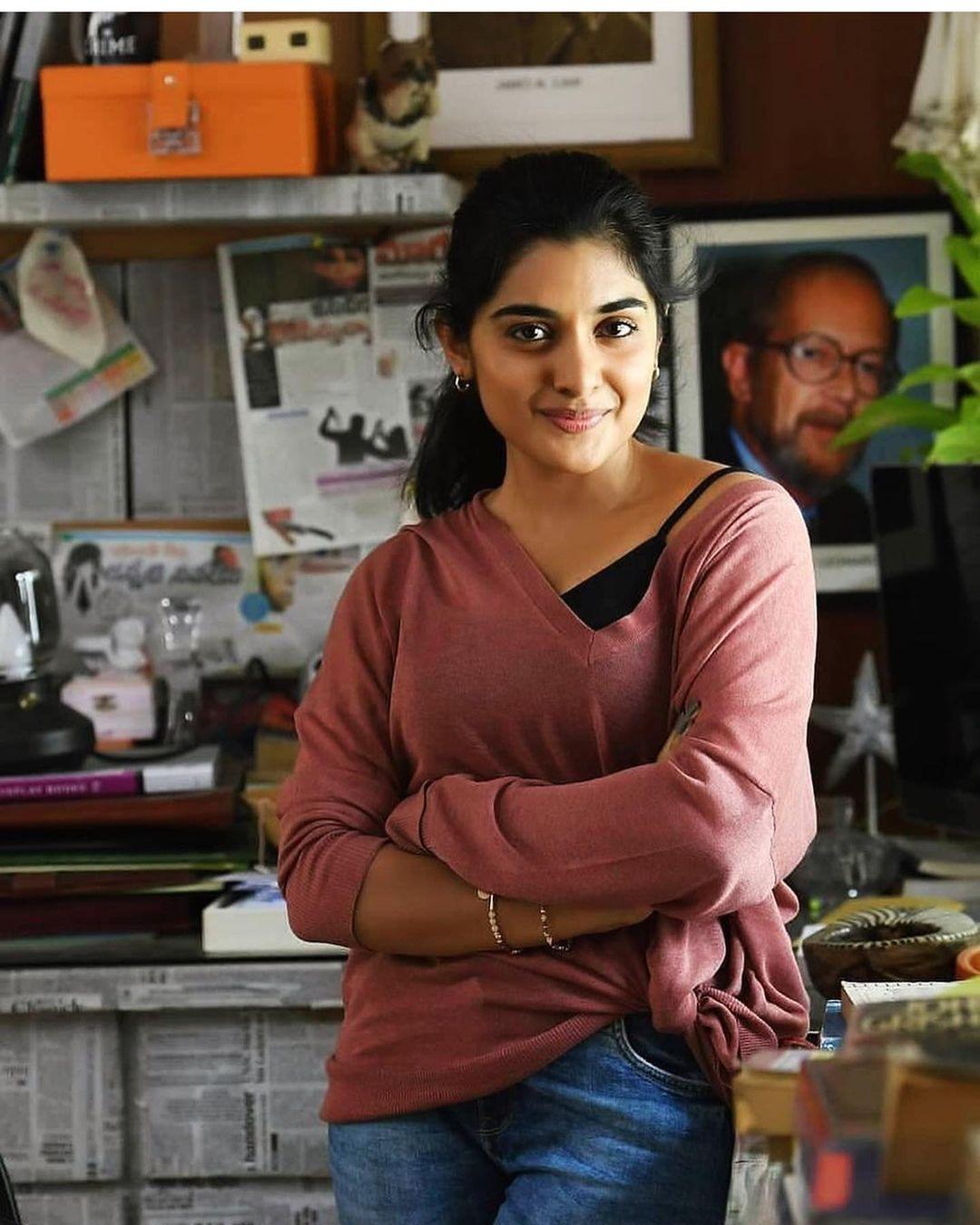 Nivetha thomas hot photos in closeup shots viral