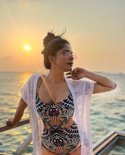 Divyabharathi hot bikini photos from beach