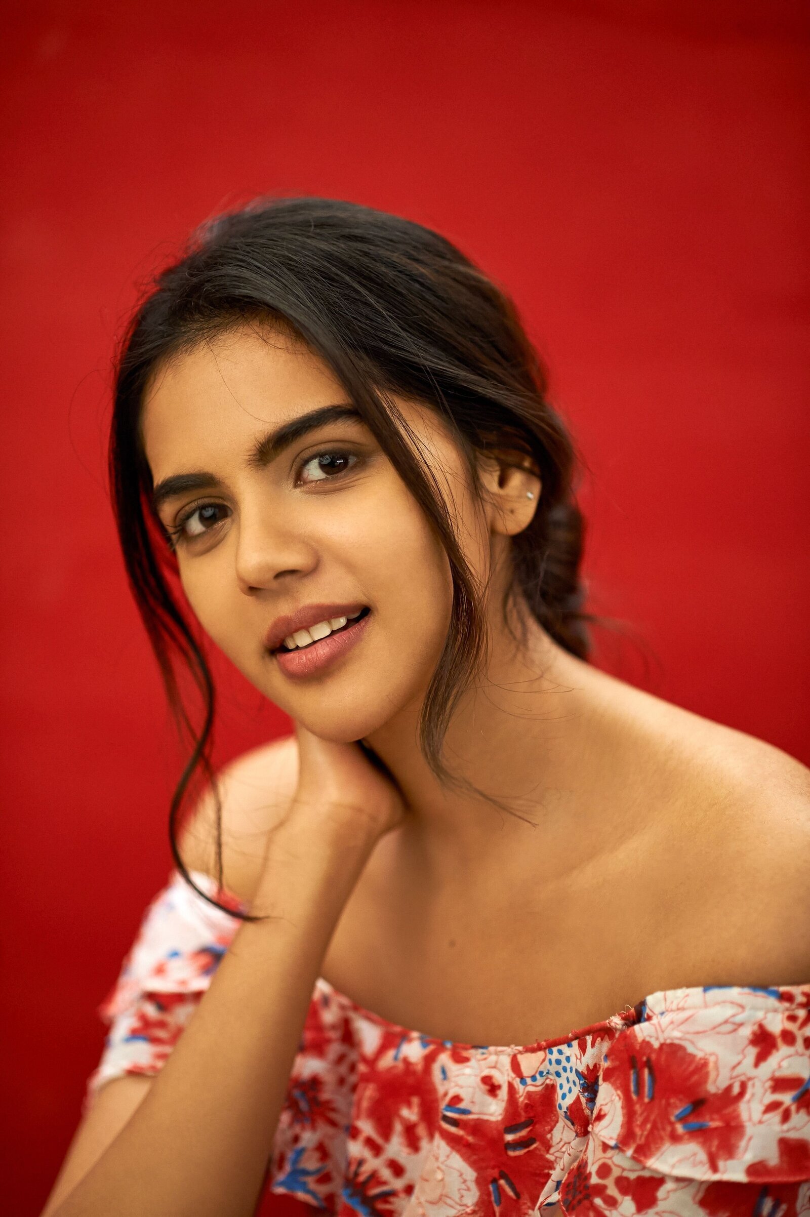 Kalyani priyadharshan hot transparent saree photos