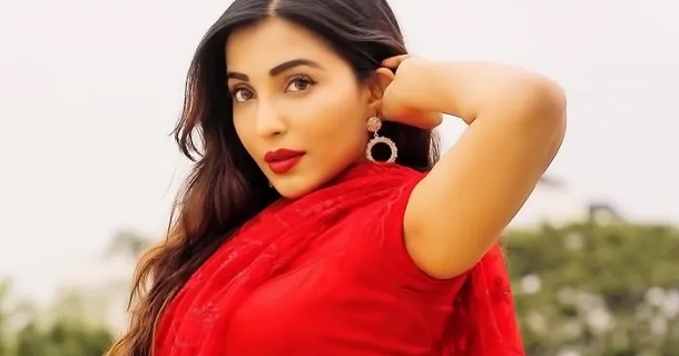 Parvati nair hot bikini dress photoshoot viral on social media