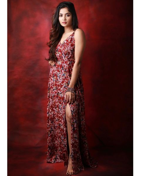 Teju ashwini latest modern dress photoshoot