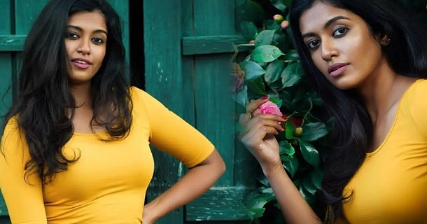 Roshini haripriyan hot posing with jewels getting viral