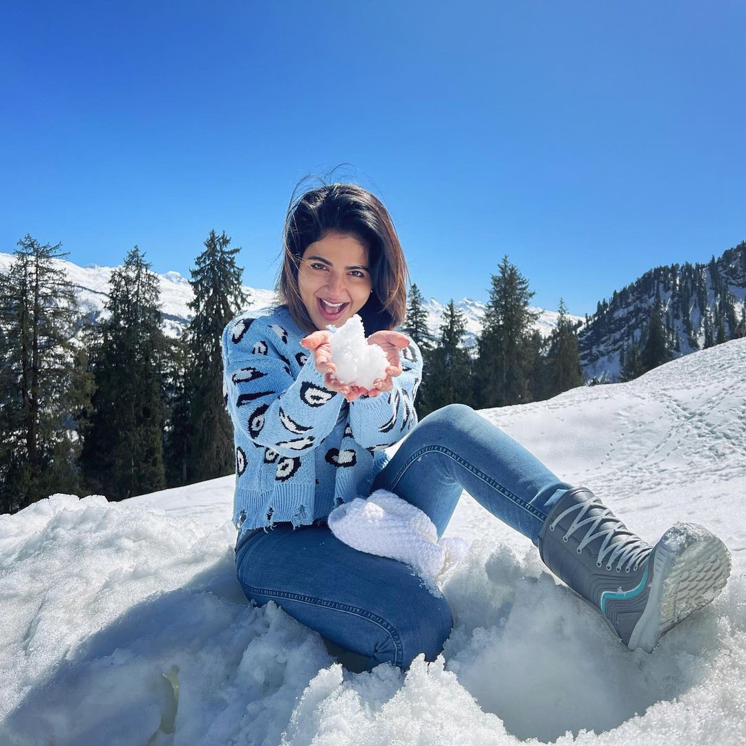 Iswarya menon hot posing in snow hills getting viral