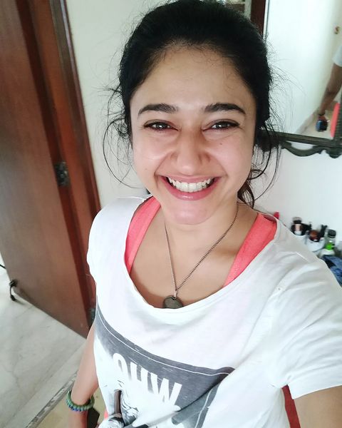 Poonam bajwa hot tongue twister video viral on instagram