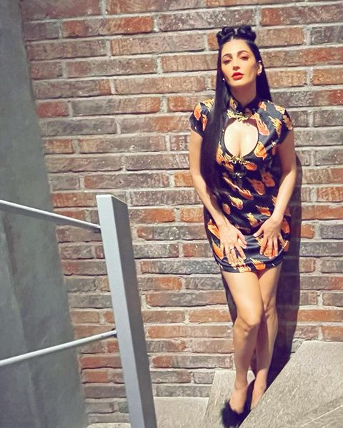 Shruthi haasan celebrating her lover birthday video viral