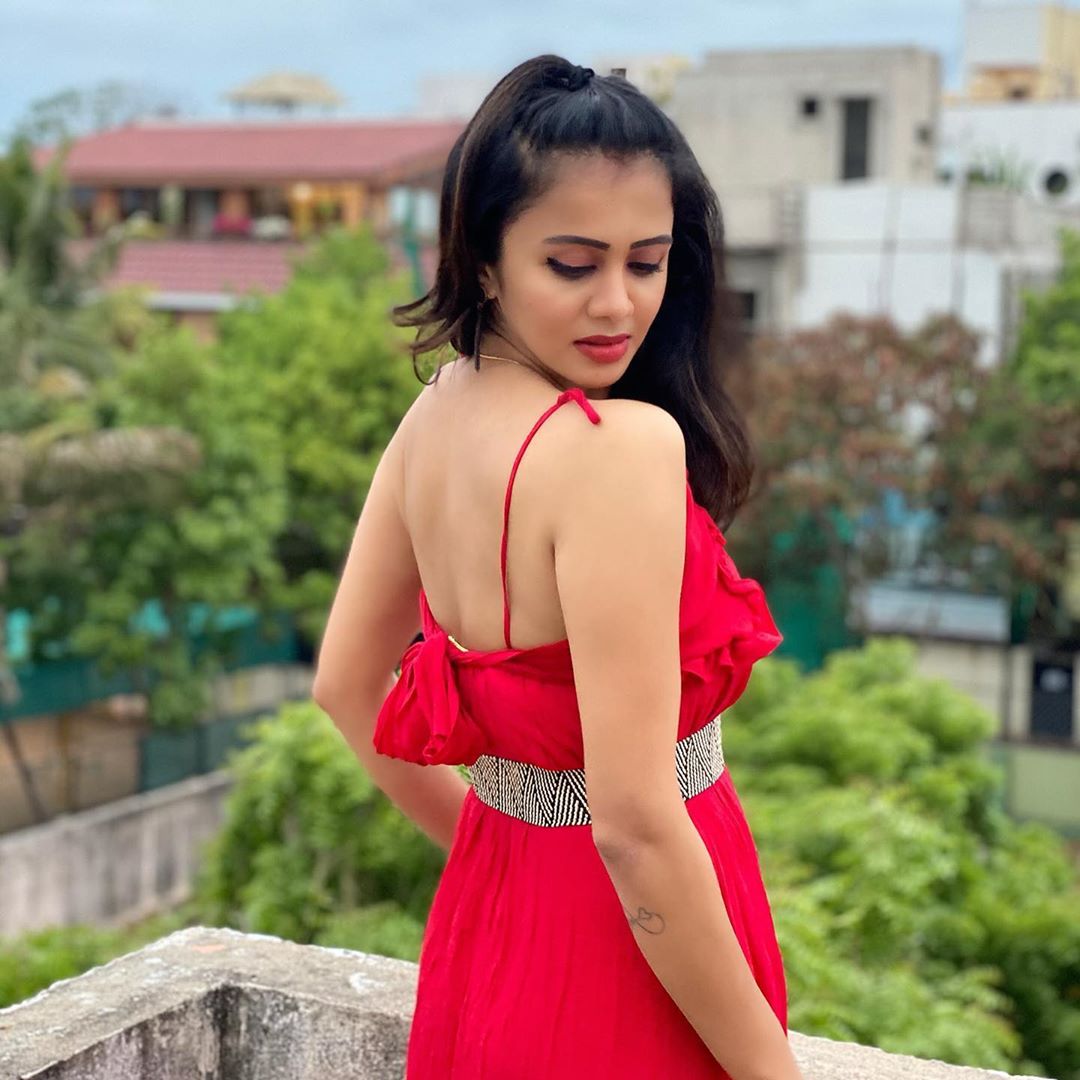 Vj anjana rangan hot latest modern look getting viral