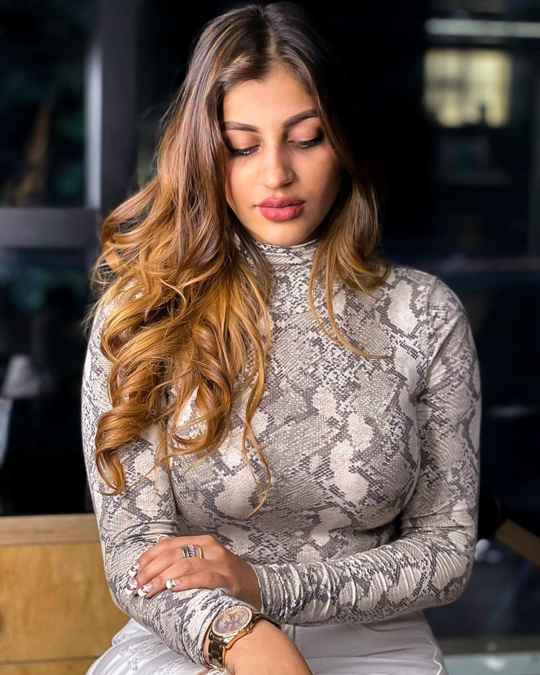 Yashika anandh hot and glamour modern tight fit dress goes viral