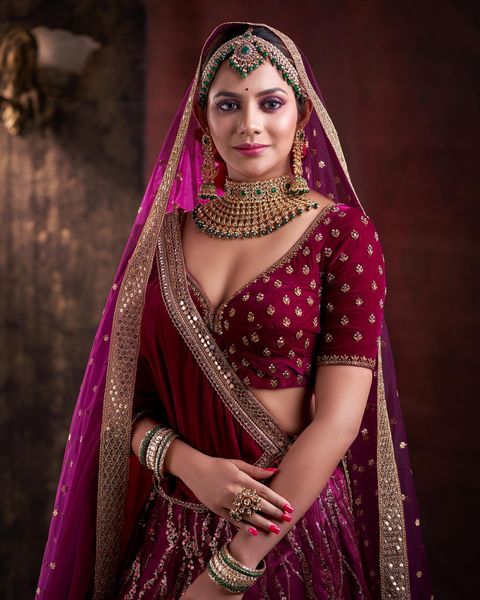Aiswarya dutta hot grand lehenga photoshoot getting viral