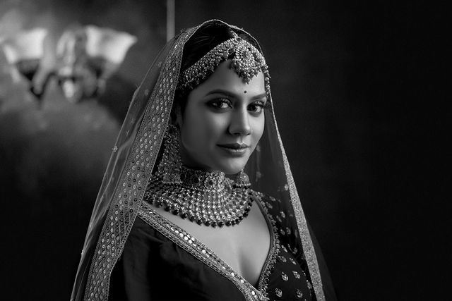 Aiswarya dutta hot grand lehenga photoshoot getting viral