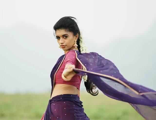 Harija hot latest photos and video in social media getting viral