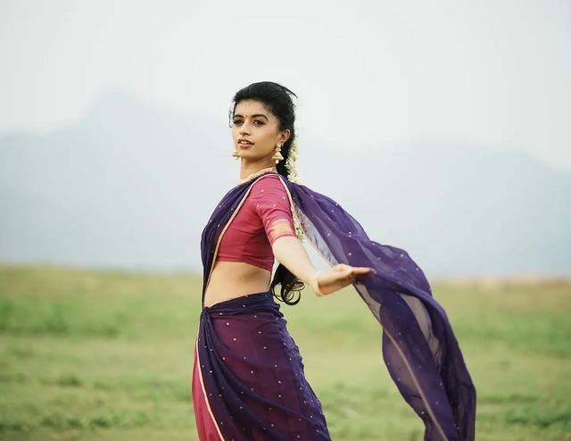 Harija hot latest photos and video in social media getting viral