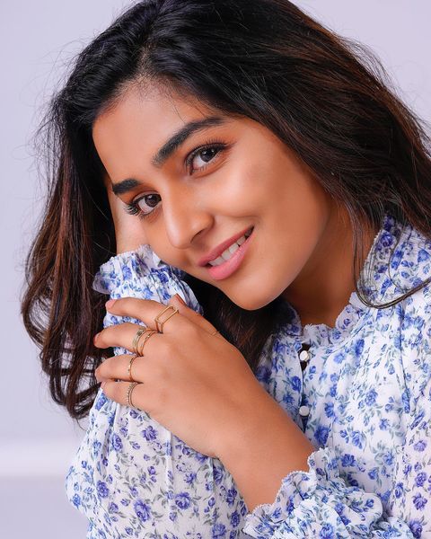 Rajisha vijayan hot pose in short white gown viral photos