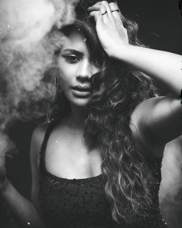 Aiswarya dutta hot grand dress posing in glamour still gallery pics latest