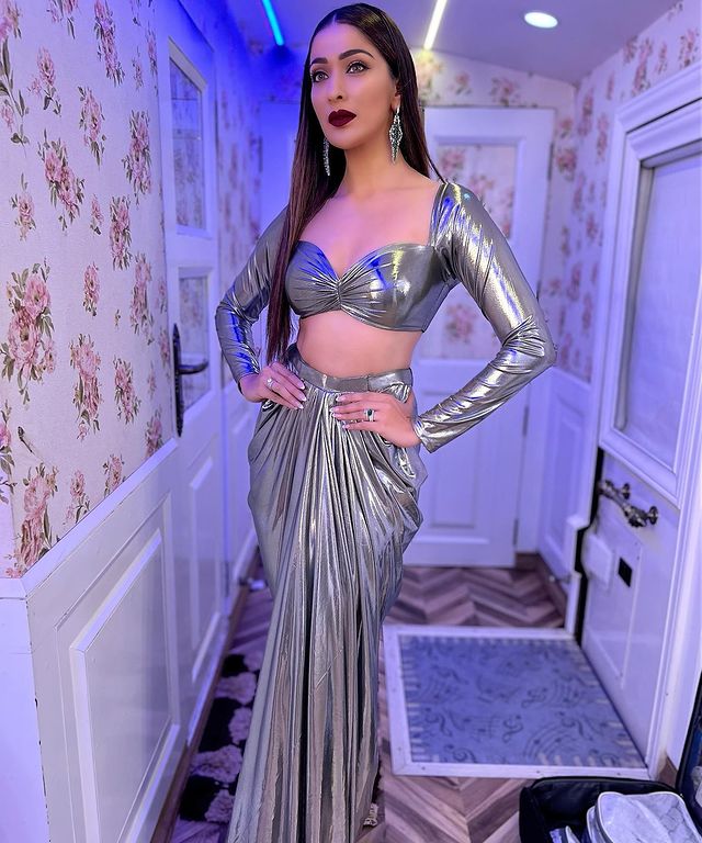 Raai laxmi hot silver dress photoshoot stills and video trending on kollywood gallery