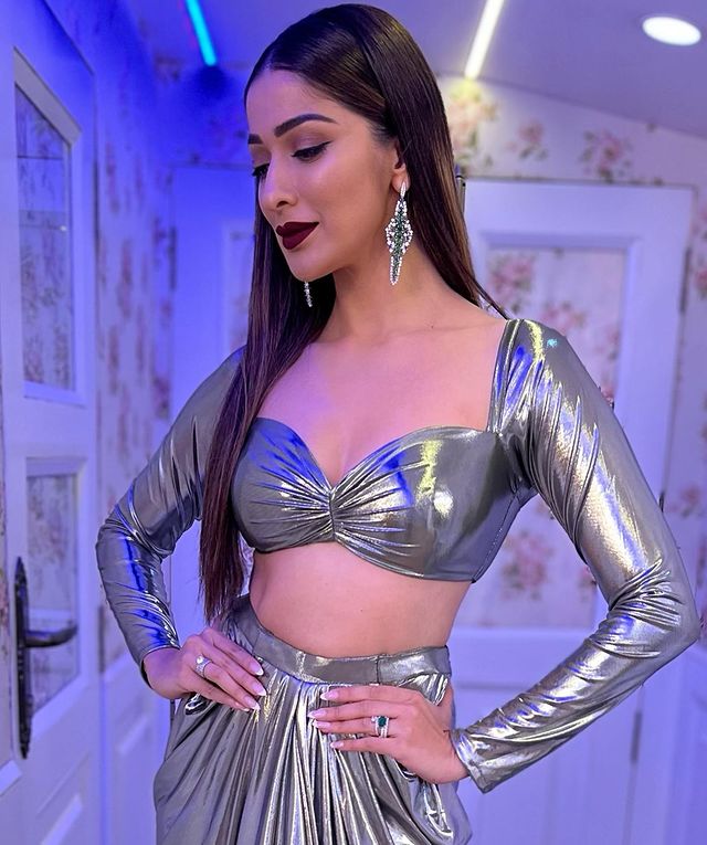 Raai laxmi hot silver dress photoshoot stills and video trending on kollywood gallery