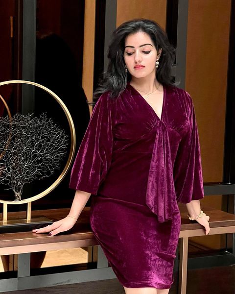 Malavika menon hot purple velvet dress showing glamour getting viral