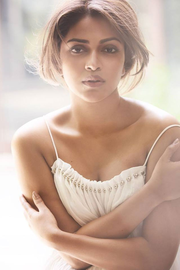 Amala paul hot no make up challenge video goes viral