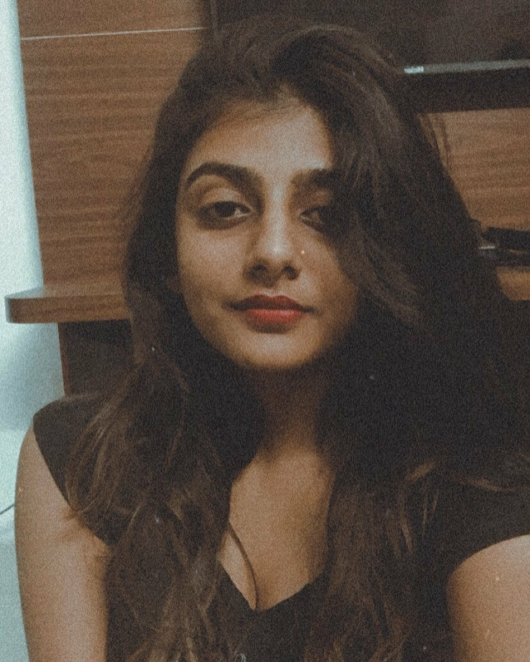 Gabriella charlton hot red gown for vijay awards photoshoot getting viral on social media