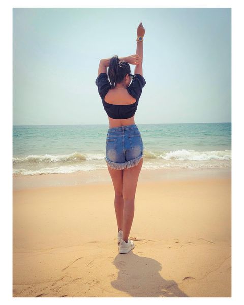 Shilpa manjunath hot posing in 2 piece dress glamour photoshoot getting viral