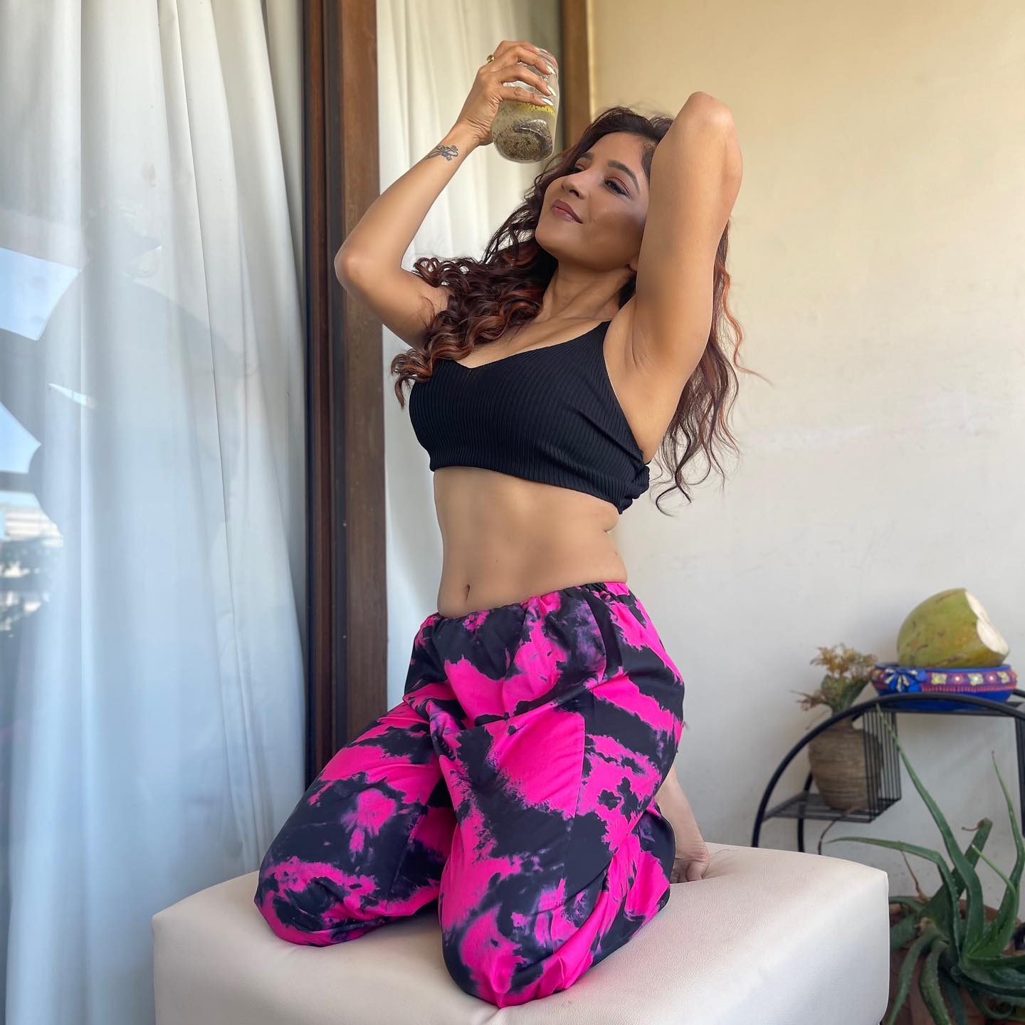 Sakshi agarwal hot posing in glamourous gym suit photoshoot getting viral