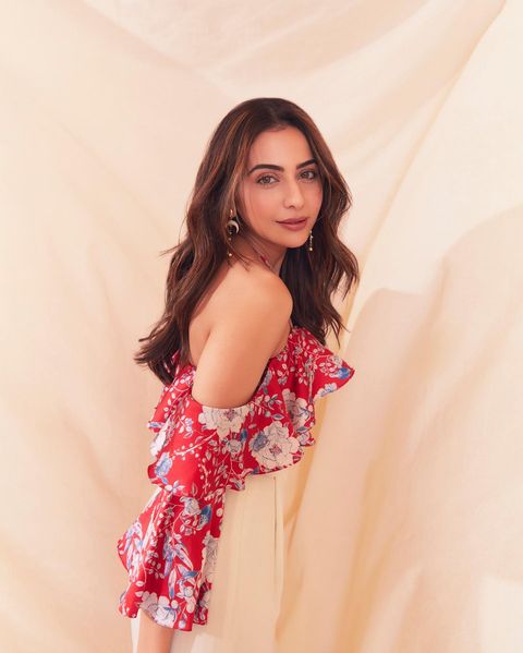 Rakul preet singh hot half sleeve modern dress photoshoot