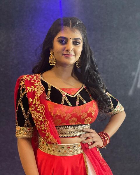 Gabriella charlton hot photos in red lehenga dancing dress