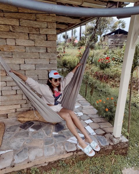 Amala paul hot photos in summer vacation break