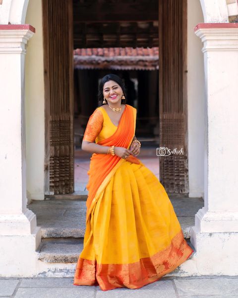 Shalu shammu hot look in half saree seeking attention