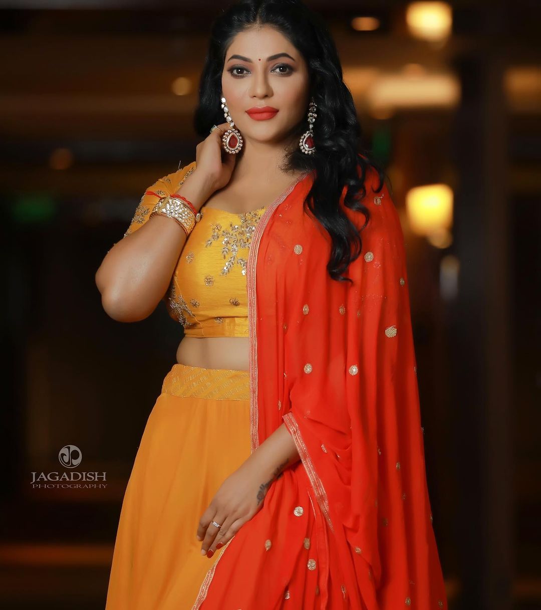 Reshma pasupuleti hot photos and video special for vijay awards