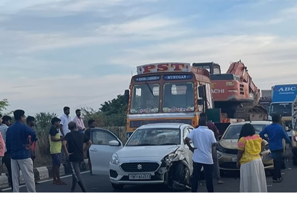 Bakiyalakshmi fame divya meena and mila met with car accident in trichy