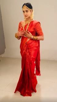 Losliya bridal look video posted on instagram