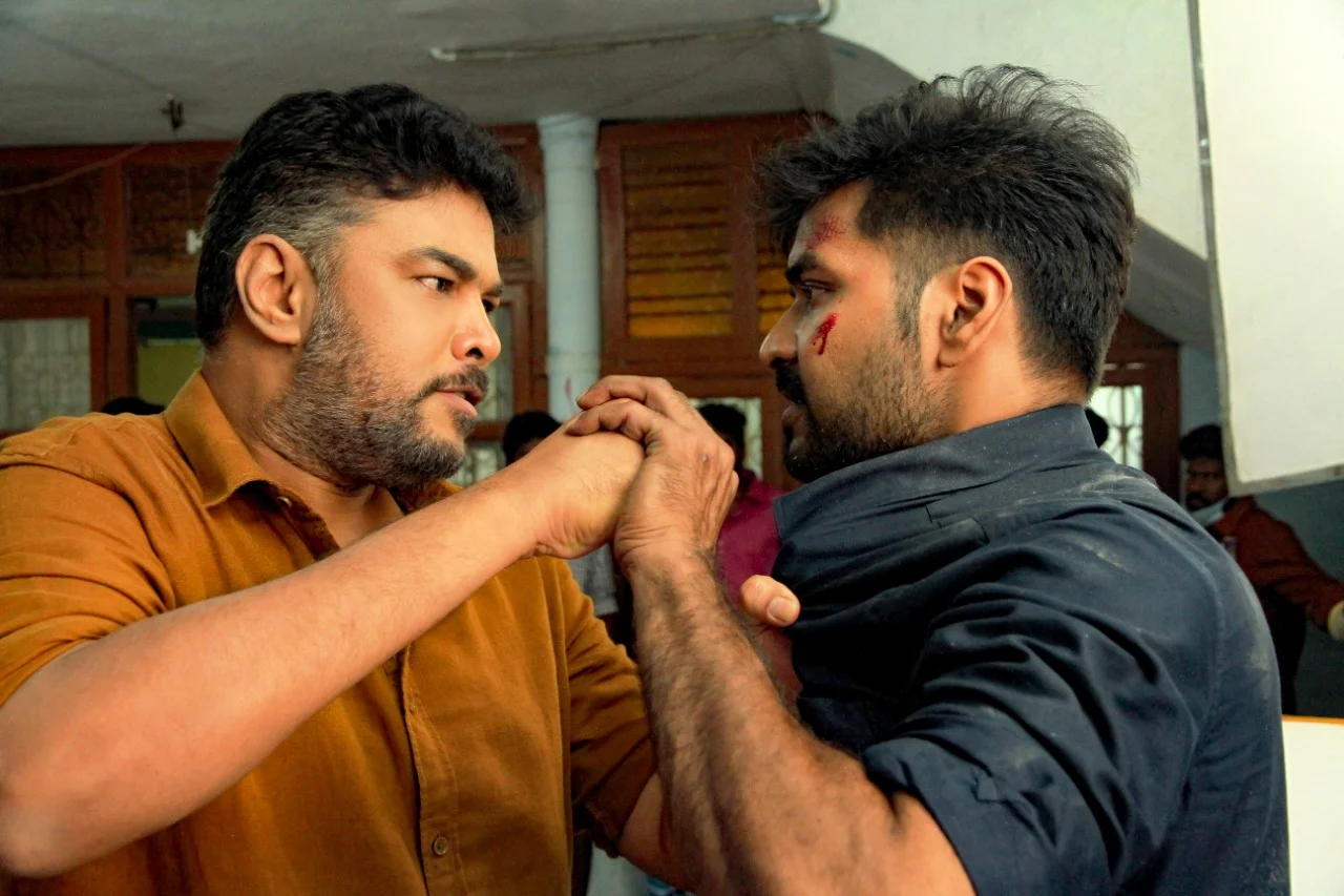 Sundar c and jai pattampoochi teaser video getting viral