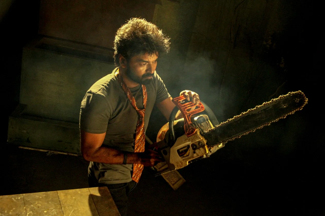 Sundar c and jai pattampoochi teaser video getting viral