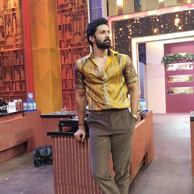 Trisha to act with cook with comali 3 santhosh in upcoming next film