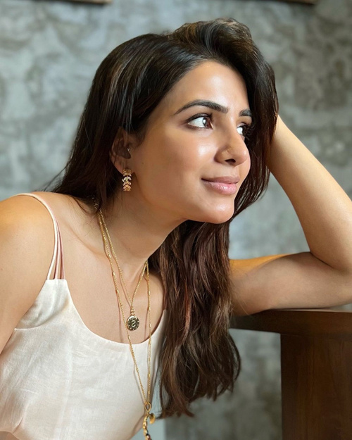 simbu and samantha romantic photos getting trending