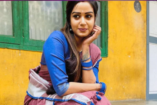 Rumours spreading that raja rani 2 fame riya in love with bakiyalakshmi fame actor vishal