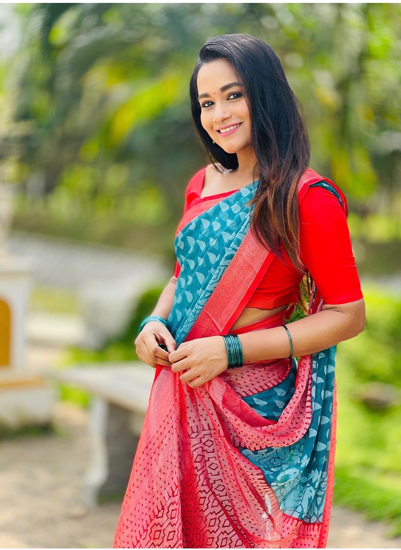 Alya manasa to act in mullai character in pandian stores