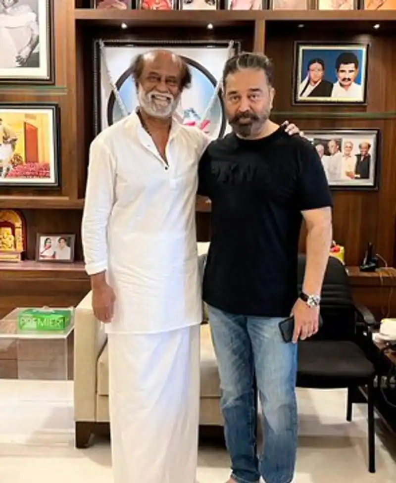 Rajinikanth and kamal haasan meet up photos getting viral on social media