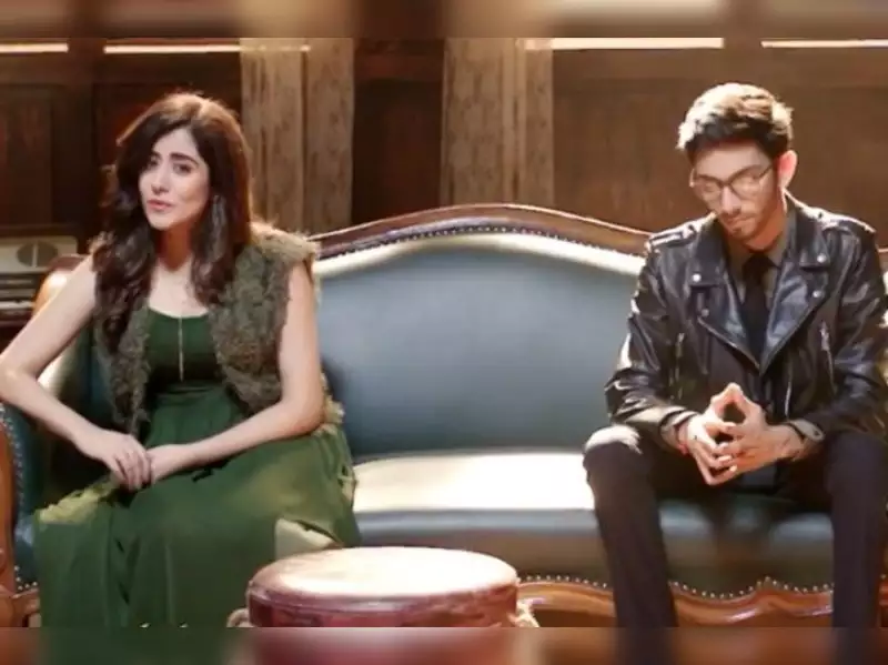 Jonita gandhi about marrying anirudh in award function