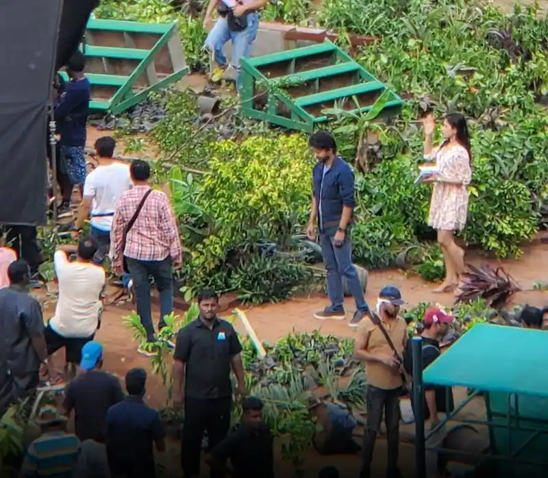 Thalapathy66 title varisu and first look photo trending on social media